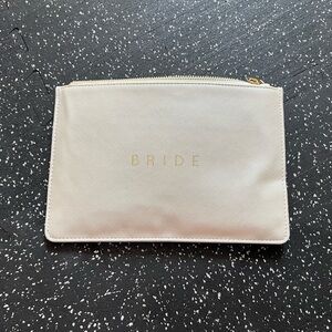 Cream Bride‎ Clutch
